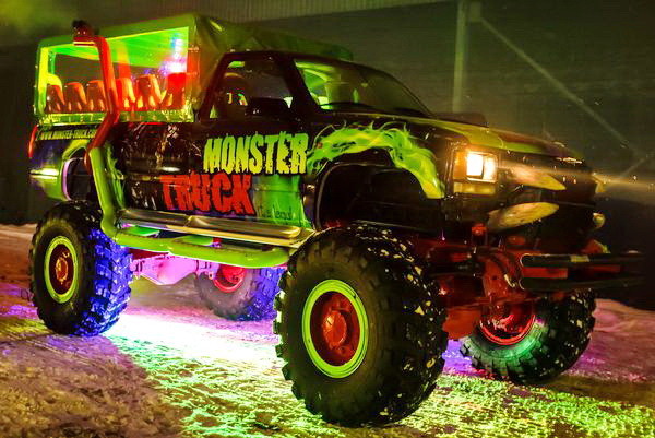 069 Автобус Party Bus Monster truck пати ба 