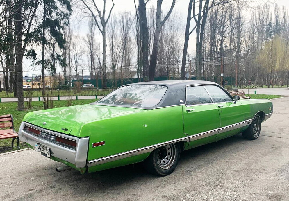 088 Chrysler New York1970 на съемки ретро авто 
