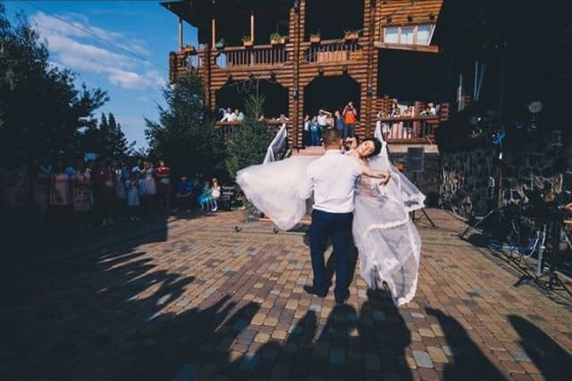 Анастасія Весільний-Танець