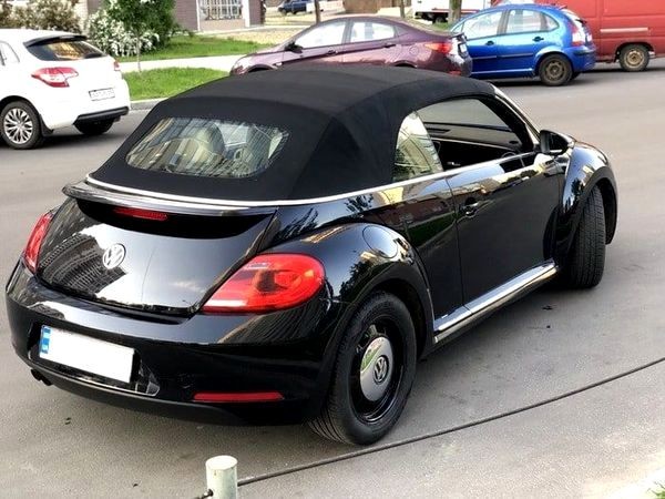391 Аренда Volkswagen Beetle черный 