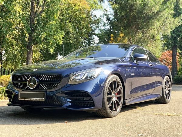 393 Mercedes-Benz W217 S560 AMG Coupe  