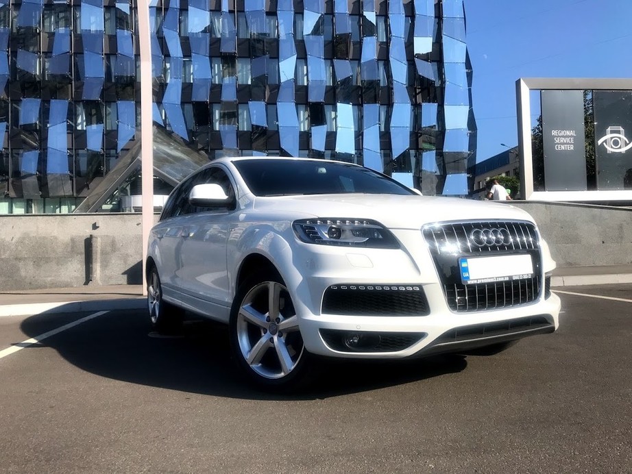 Audi Q7 