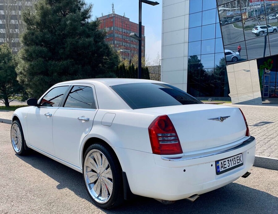 Крайслер 300С VIP STYLE  