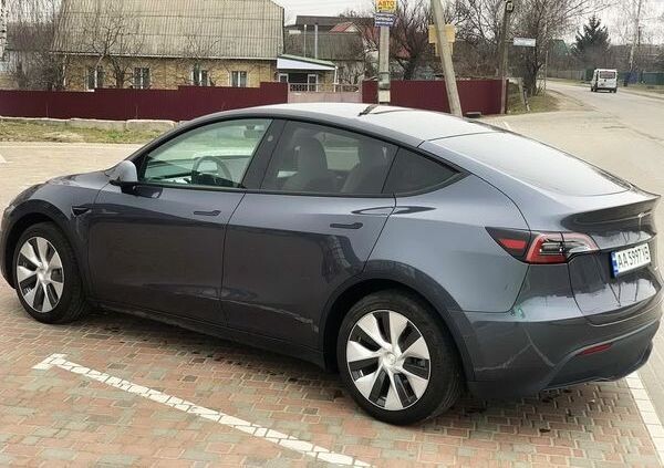 242 Авто на свадьбу Tesla Model Y серая кроссовер 