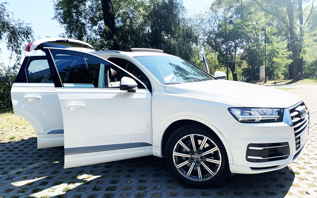 Новый белый Audi Q7 3.0T Quattro (2018) 