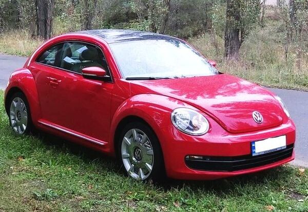 234 Volkswagen New Beetle красный аренда прокат 