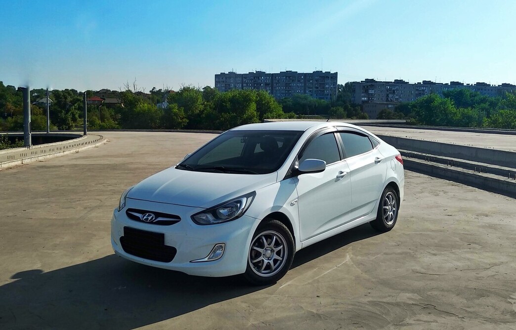 Hyundai Accent 