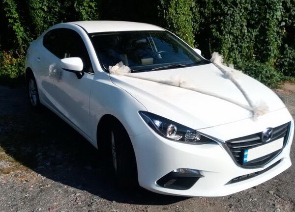 233 Mazda 3 белая заказать на свадьбу Киев цена 