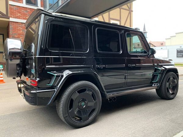 116 Джип-куб Mercedes-Benz G800 Brabus 