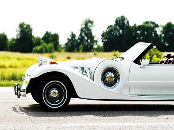 239 Ретро кабриолет белый Mitsuoka Dore 