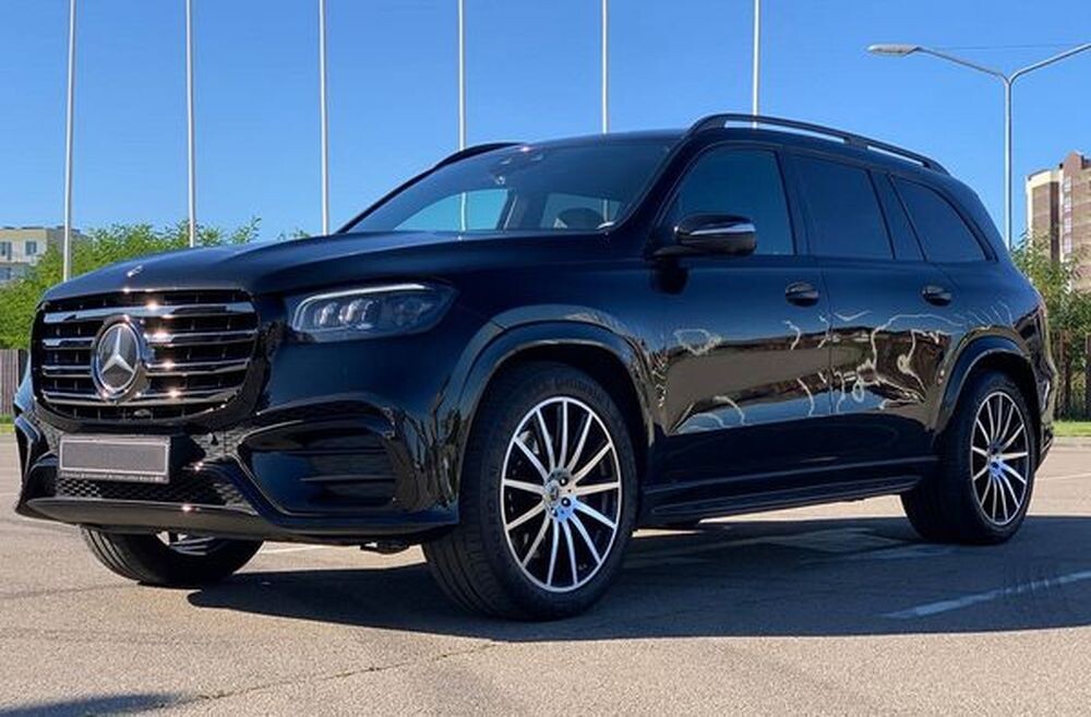 250 Позашляховик Mercedes Benz Gls AMG 400 оренда 