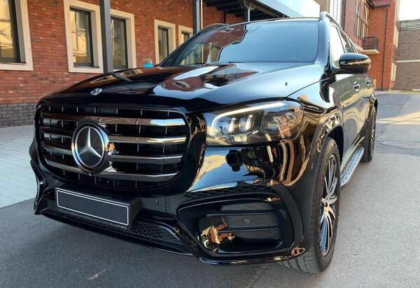 250 Позашляховик Mercedes Benz Gls AMG 400 оренда 