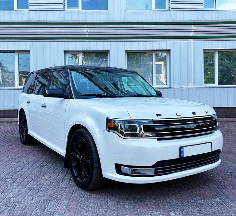 180 Внедорожник  Ford Flex белый на свадьбу 