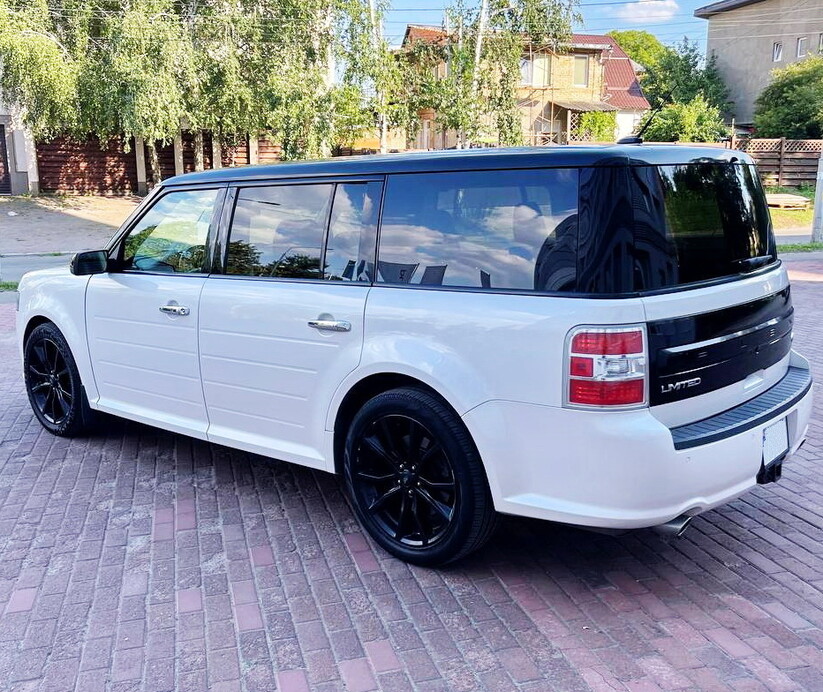 180 Внедорожник  Ford Flex белый на свадьбу 