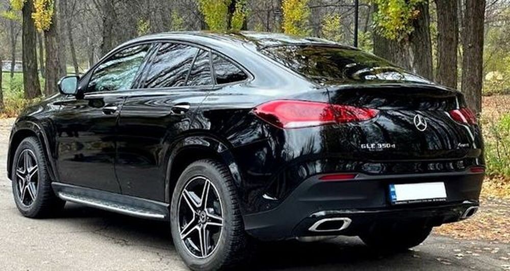 111 Mercedes Benz GLE 350D Coupe аренда на свадьбу 