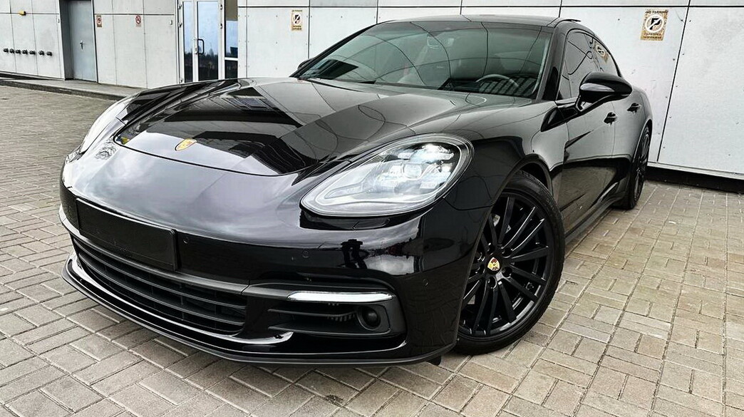 191 Прокат Porsche Panamera 4S E-Hybrit 
