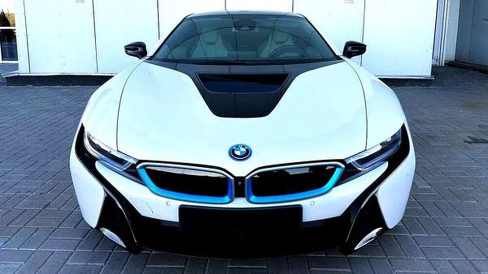 194 Прокат BMW I8 спорткар без водителя  