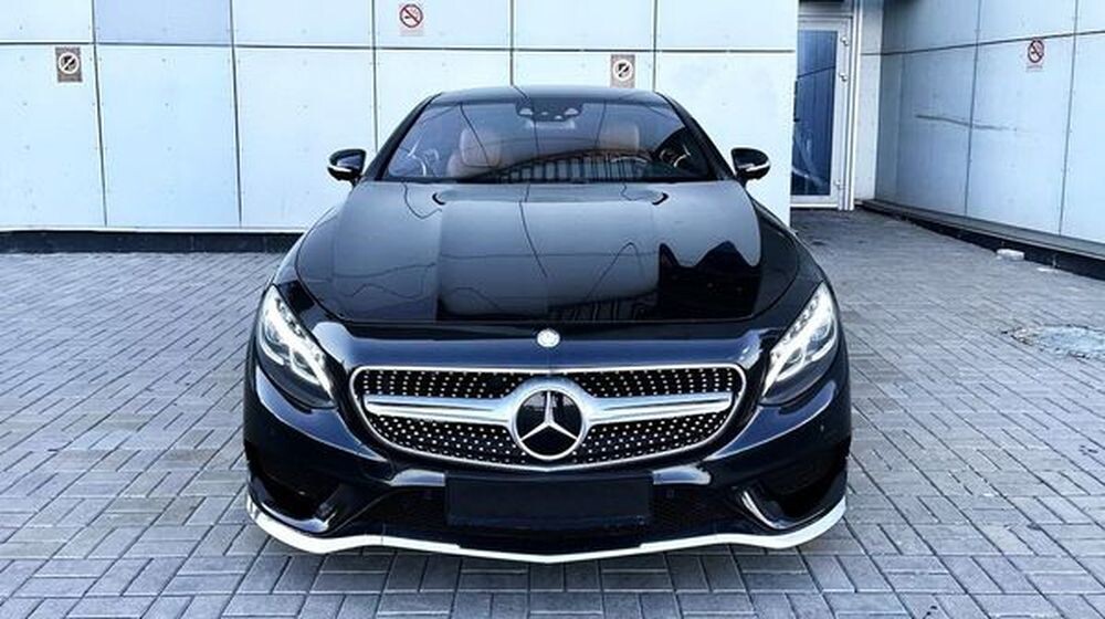 217 Спорткар Mercedes-Benz W217 S560 AMG Coupe  