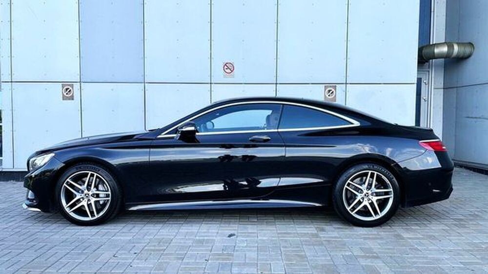 217 Спорткар Mercedes-Benz W217 S560 AMG Coupe  