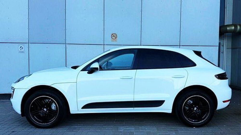 042 Bнедорожник Porsche Macan S белый на свадьбу 