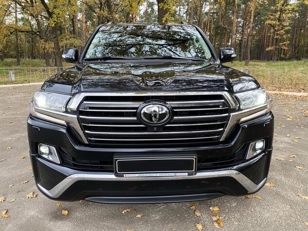 090 Внедорожник Toyota Land Cruiser 200 на свадьбу 