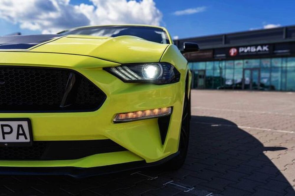 128 Ford Mustang GT 3.7 салатовый спорткар  