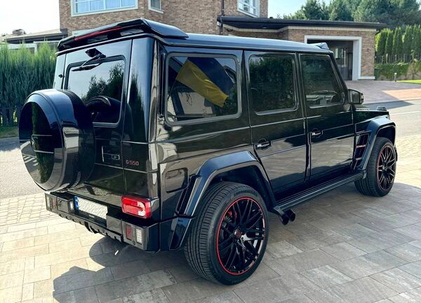 133 Внедорожник Mercedes Benz G63 Brabus оригинал 