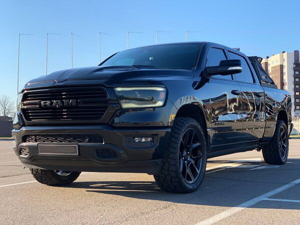 351 Пікап Ram Sport 1500 оренда 