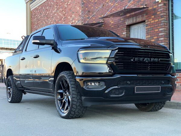 351 Пікап Ram Sport 1500 оренда 