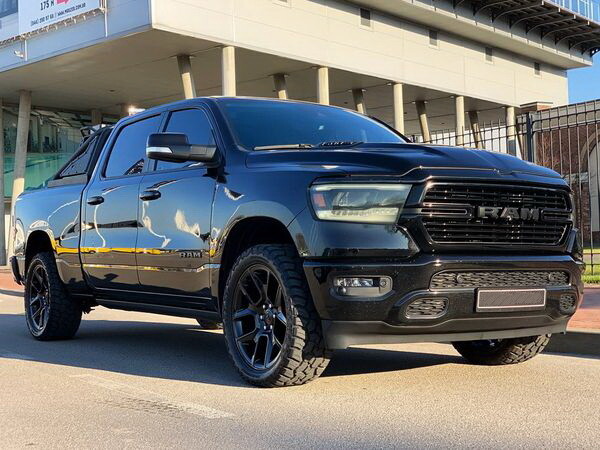 351 Пікап Ram Sport 1500 оренда 