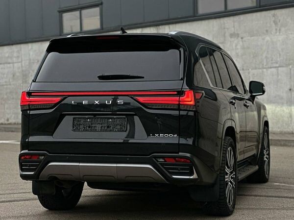 354 Прокат джип без водителя Lexus LX 500 