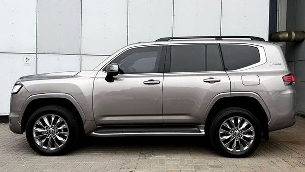 319 Прокат Toyota Land Cruiser 300 B6/B7 