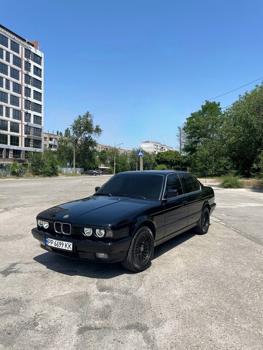 BMW E34 