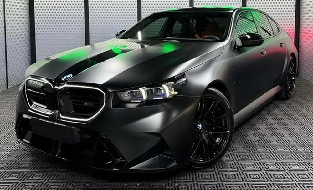 410 BMW M5 G90 напрокат без водія 