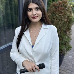 Каріна  Тарасенко - ведущий у Києві - фото 4