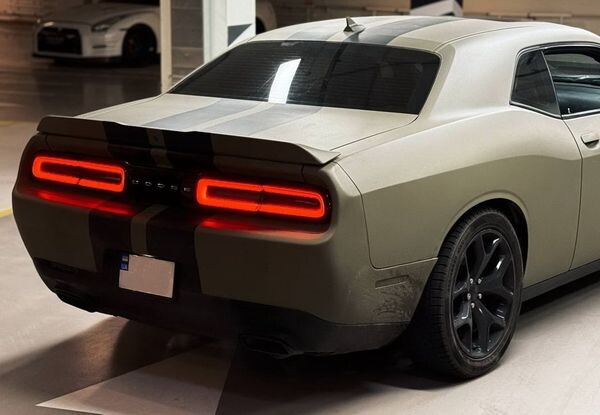 421 Dodge Challenger 3.6 л без водія  