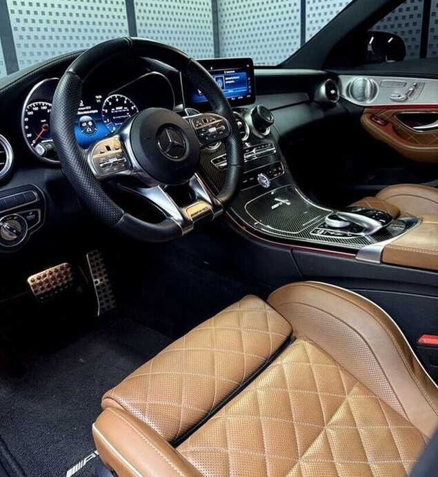 428 Прокат Mercedes-Benz C63s без водія в Києві  