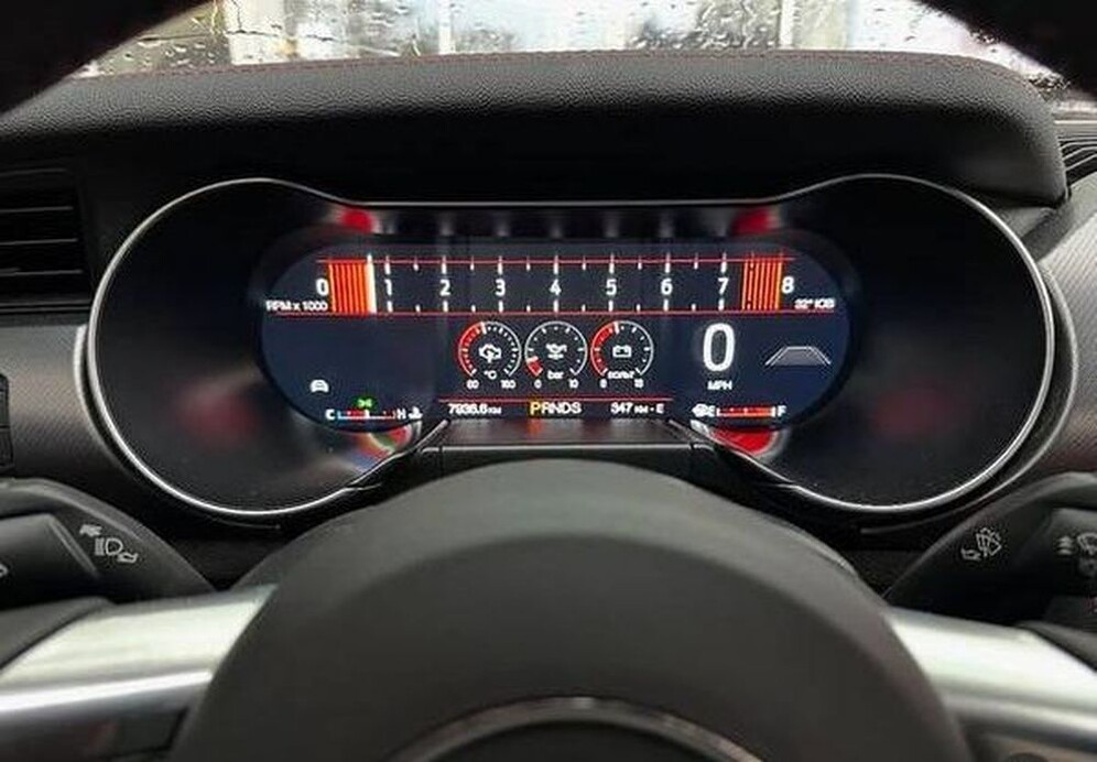 427 Кабріолет Ford Mustang GT 5.0 чорний 