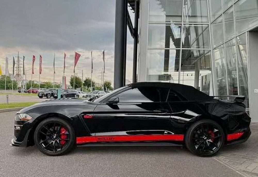 427 Кабріолет Ford Mustang GT 5.0 чорний 