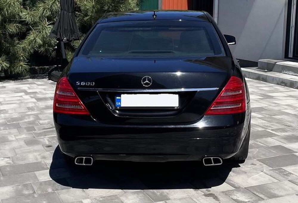 128 Броньований Mercedes Benz W221 S600 GUARD B7  