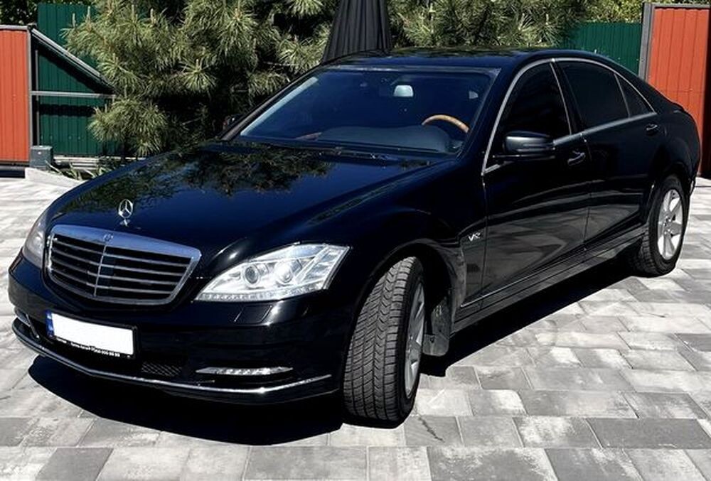 128 Броньований Mercedes Benz W221 S600 GUARD B7  