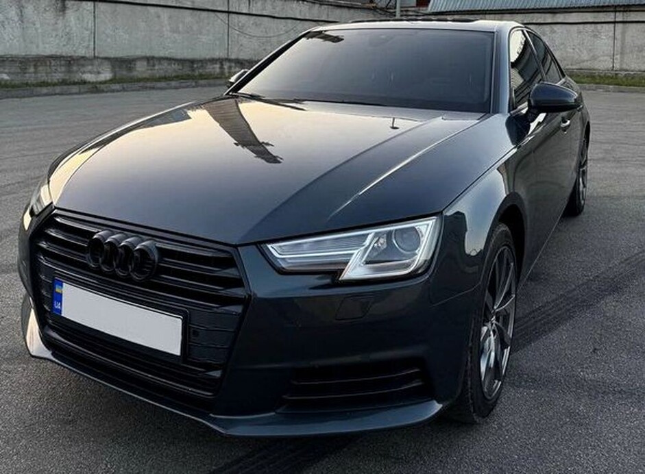 139 Прокат авто Audi A4 без водія 
