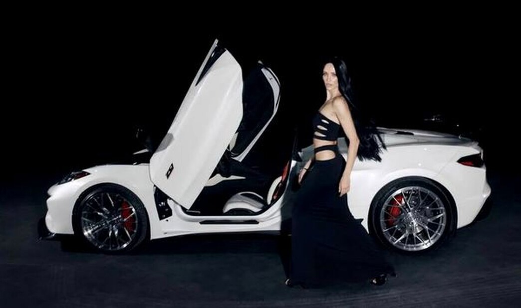 366Кабріолет на весілля Chevrolet Corvette білий 