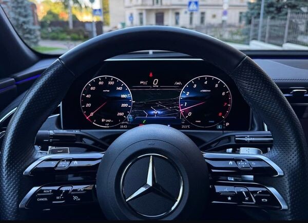 222 Оренда Mercedes Benz E-class W214  