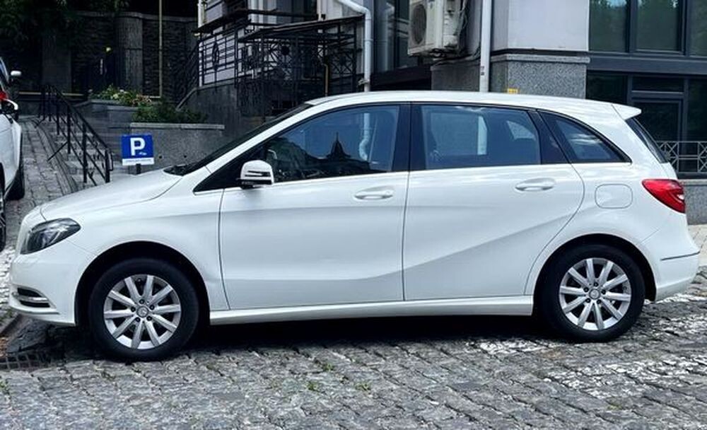 437 Авто на весілля Mercedes Benz W246 B class  