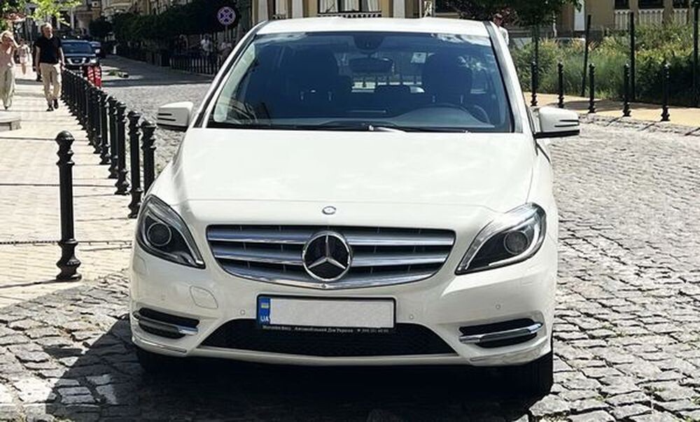 437 Авто на весілля Mercedes Benz W246 B class  