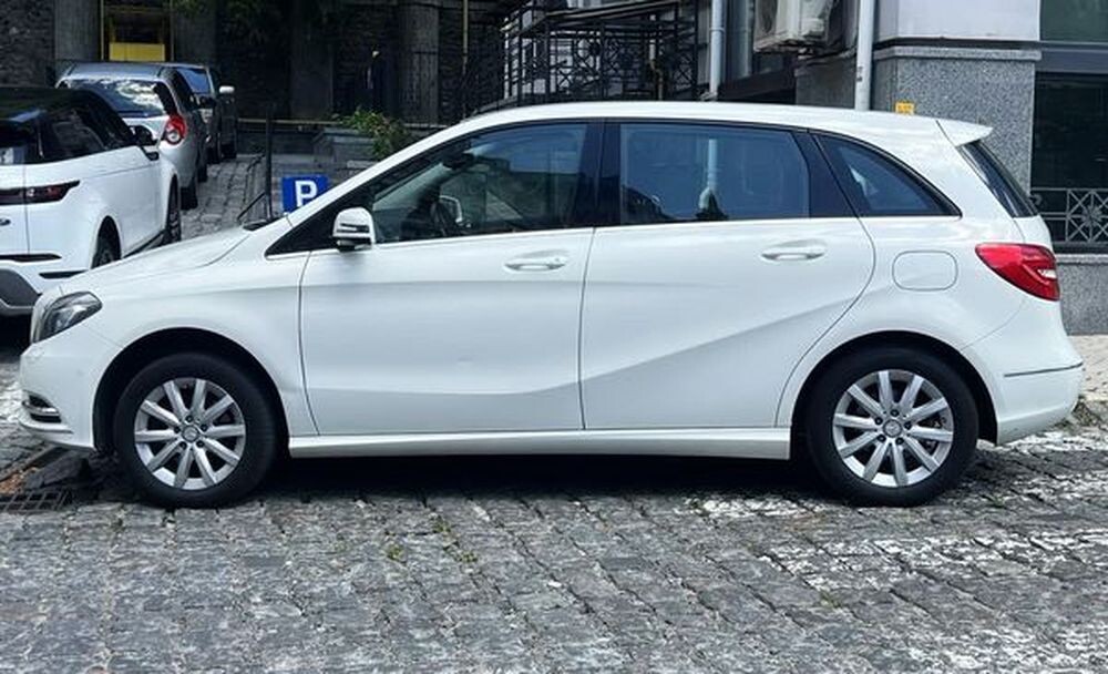 437 Авто на весілля Mercedes Benz W246 B class  