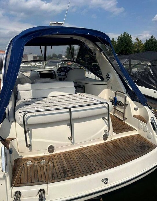  VIP яхти Bavaria 27 у Києві  