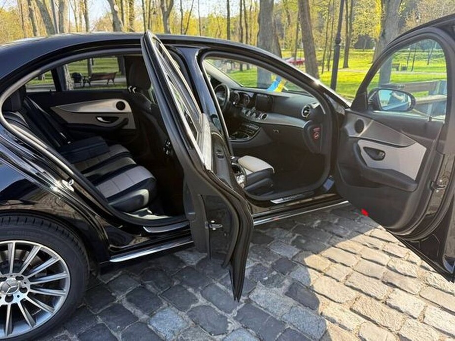 108 Mercedes-Benz W213 E-class NEW 