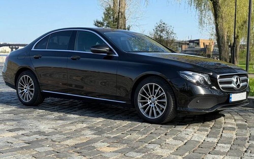 108 Mercedes-Benz W213 E-class NEW 
